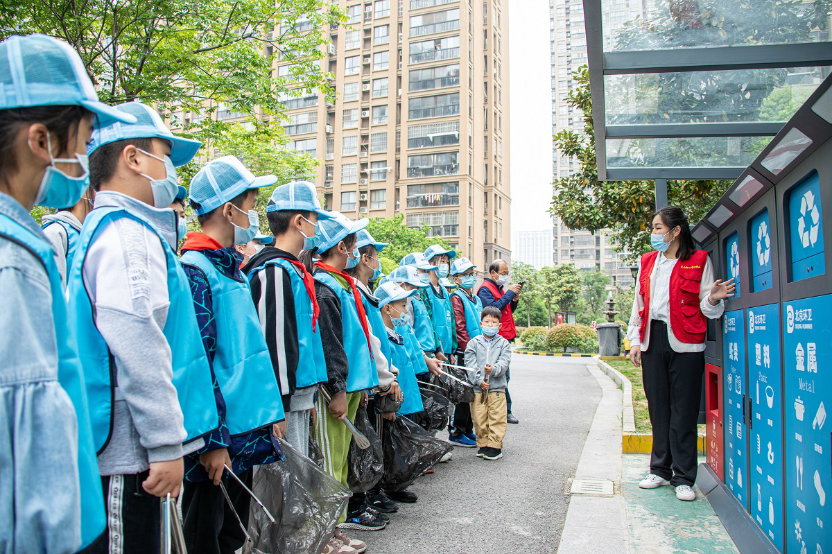 mmexport1651288521654 mmexport1651288521654